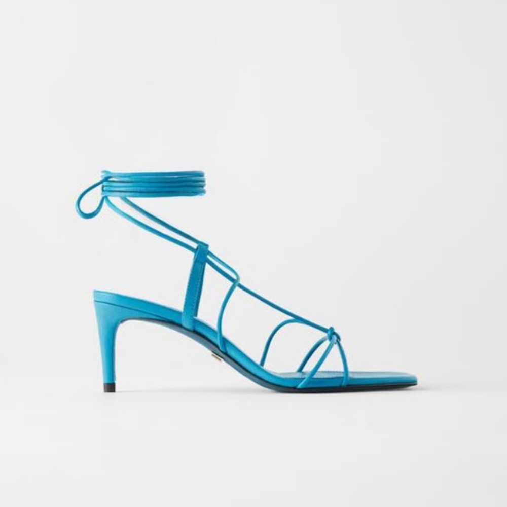 Sz 35 - ZARA - BLUE COLLECTION METALL LEATHER MID-HEEL SHOES